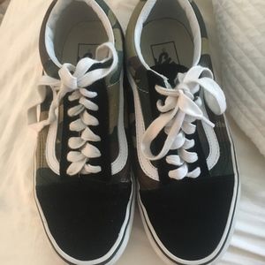 CAMO VANS BRAND NEW
